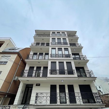 Empire Queen Apartments Belgrado Buitenkant foto