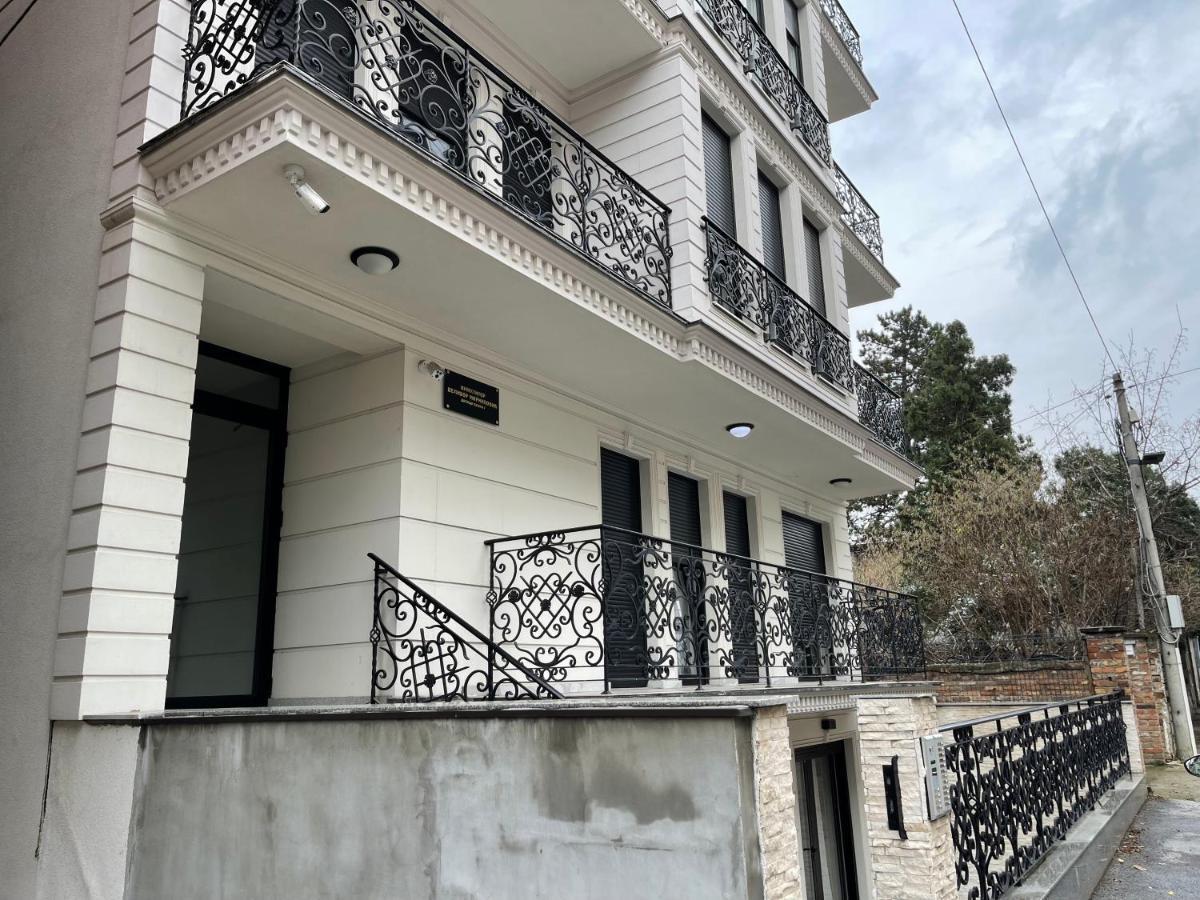 Empire Queen Apartments Belgrado Buitenkant foto