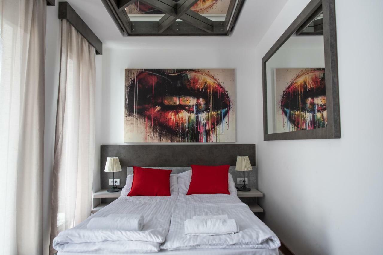 Empire Queen Apartments Belgrado Buitenkant foto